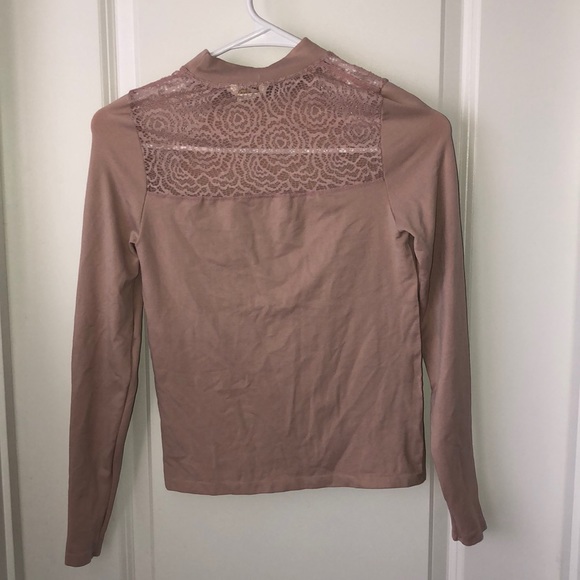 Lace Light Pink Long Sleeve Top - Picture 2 of 2